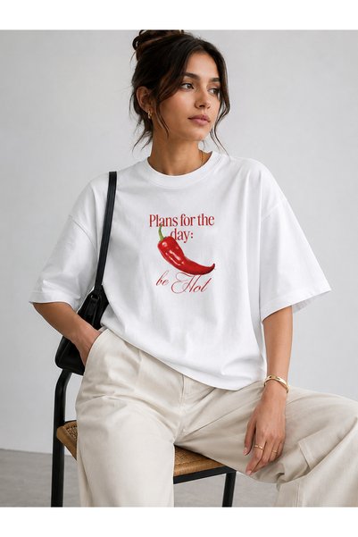 The Vibe Concept Women's Oversize White Hot Pepper Printed T-Shirt – Be Hot