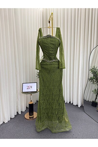 Boutique 219 فستان سهرة دانتيل زيتوني