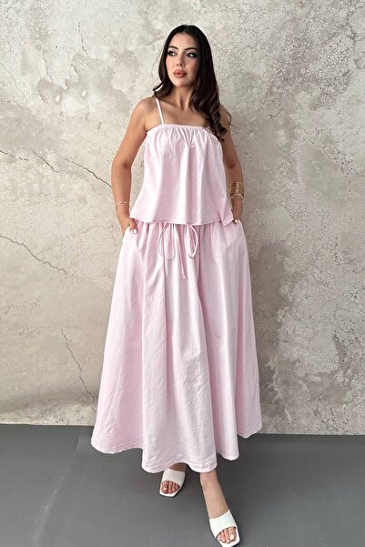 End Black Store Pink Flounce Blouse and Skirt Set