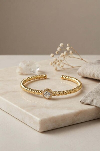 Inure Jewelry سوار نسائي من حجر الزركون المستدير موديل دوريكا ذهبي اللون