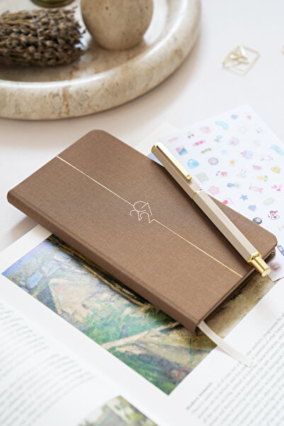 Matt Notebook 2027 Year Weekly Linen 9X17 cm Pocket Agenda 12 Months Milky Co...