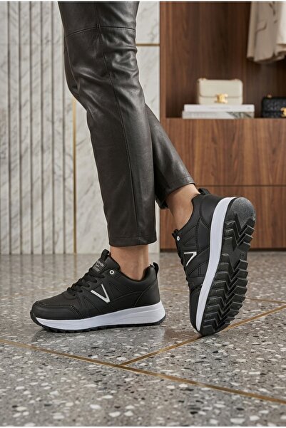 Lubrand Kadın Siyah Beyaz Şık Tasarım Günlük Spor Ayakkabı Trend Sneaker