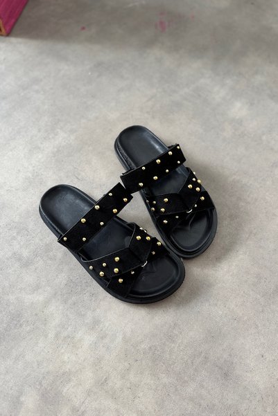 SHOEBELLAS شبشب نسائي من كليم بتفاصيل دبوسية سوداء