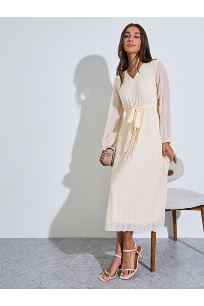 Styli Cream Solid Tie-Up Waist Pleated Details V-Neck A-Line Midi Dress