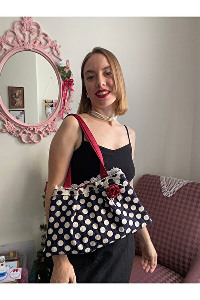 Puantiyeli Vintage Havalı Çanta