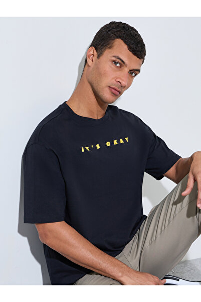 Styli Black HD Slogan Print Crew Neck Oversized T-Shirt