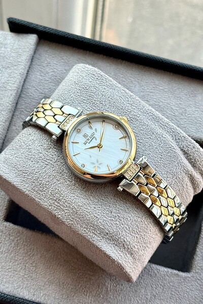 Reward Rd214299L Women's Wristwatch with Steel Strap