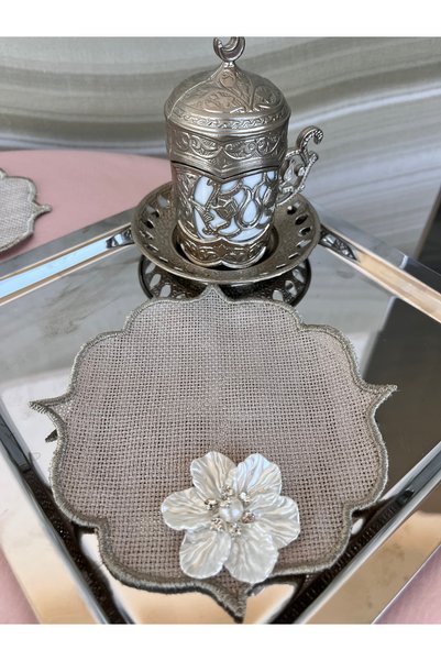 Linen kumaş vizon renk çiçek detaylı 6’lı peçetesi
