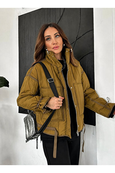 Bella Bloom Boutique Yüksek Yaka Fermuarlı Cepli Rahat Kesim Özel Tasarım Mont