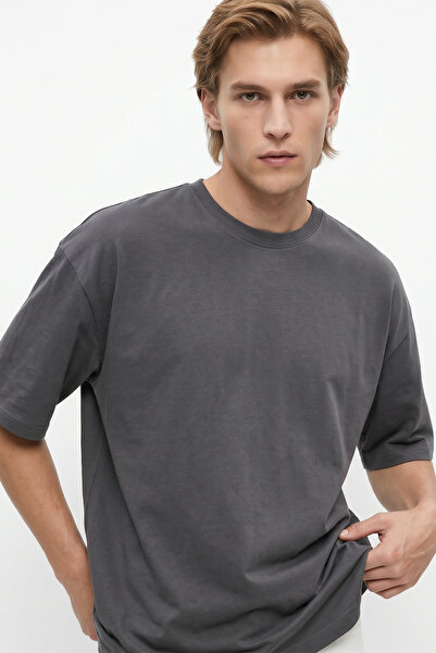 MAXIMILLIAN Men's Smoked Oversize Crew Neck Cotton T-Shirt