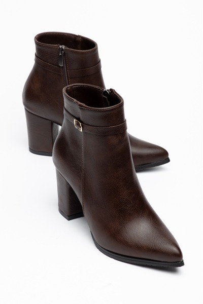 HCO SHOES Γυναικείες μπότες με χοντρό τακούνι και λεπτομέρεια με φερμουάρ