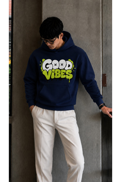 caddekombin سويت شيرت رجالي من Good Vibes مطبوع عليه جرافيتي بقلنسوة وجيب كان...