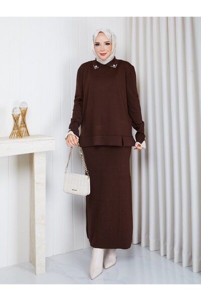 PAVENTİ Knitwear Collar and Stone-Embellished Skirt Two-Piece Set Brown