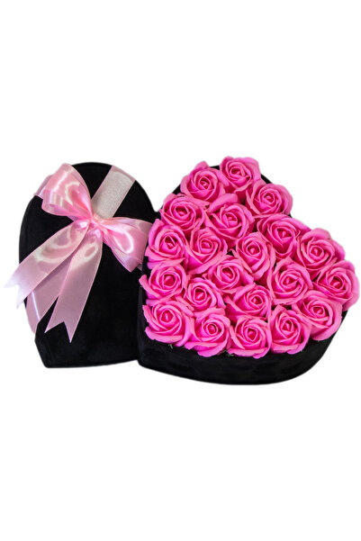 OEM Cutie Cadou din Catifea Neagra in Forma de Inima cu 21 Trandafiri din Sap...