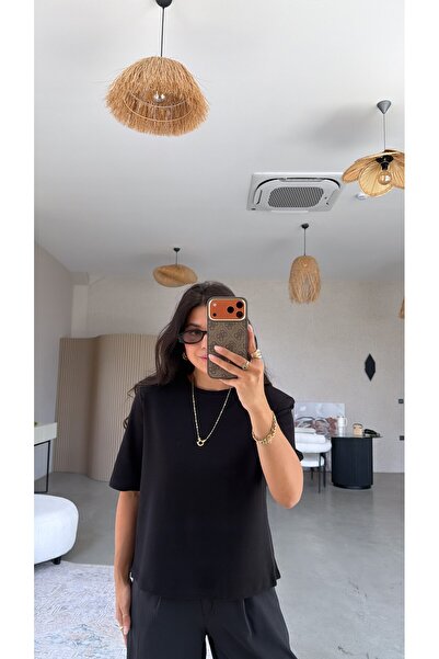 Buket Teke Tricou căptușit cu guler rotund din țesătură interlock neagră