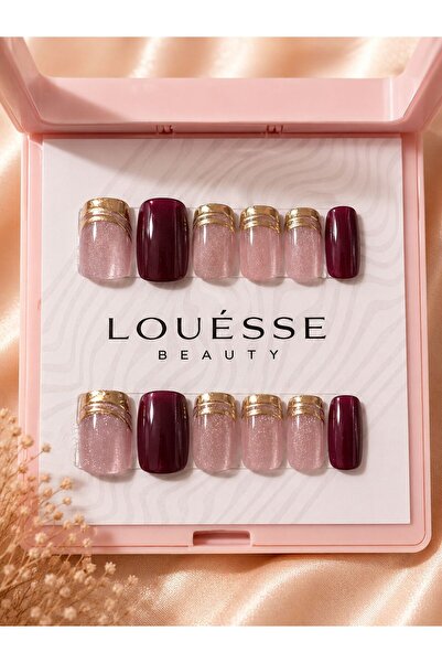Louesse Beauty El Yapımı Jel Takma Tırnak Kısa Bordo Pudra Gold Detaylı Tırna...