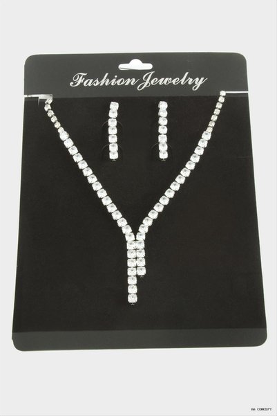 ZERO LAND CONCEPTA Zircon Stone Luxury Necklace Set, 5 mm (235149), Silver Color