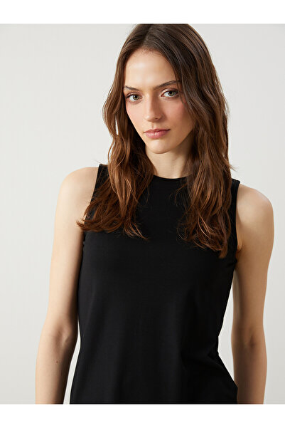LC Waikiki Alita city women's tank top with a distinct oval neckline