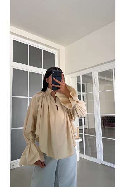GAUS CO Bej Kolu Volanlı Poplin Kumaş Bluz GAUS-01921