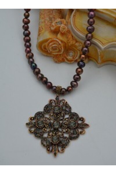 Stoneage Black Pearl Design Necklace - Black -
