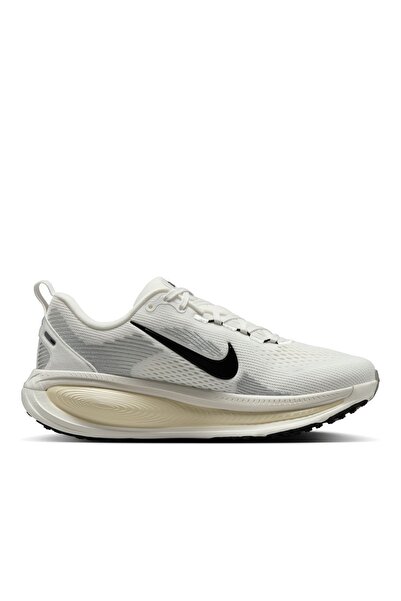 Nike W VOMERO 18 Adidași de damă Bej EU 41