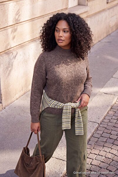 Trendyol Curve Wardrobe Essentials Pullover aus Premium-Garn mit Mink-Alpaka-...