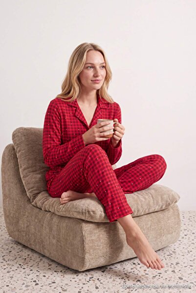 Trendyol Kollektion Rot kariertes und herzgemustertes, weiches Strick-Pyjama-...