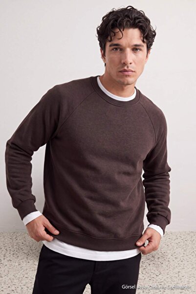 Trendyol Kollektion Braunes Oversize/Sweatshirt mit weitem Schnitt und Fleece...