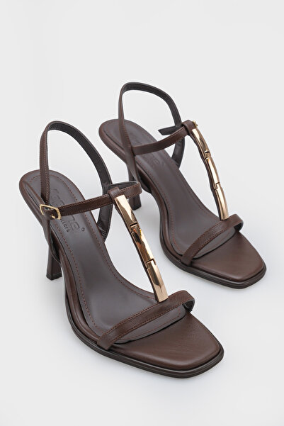 Capone Outfitters Nikkie Flat Toe Metal Single Strap Mid Heel Ankle Strap Wom...
