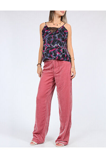 Evendi Pantaloni, Roz