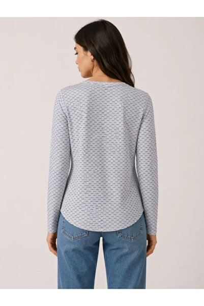 Veraura Lifestyle Lycra Textured Long Sleeve T-Shirt Oval Cut Comfortable Fit...