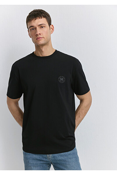Mavi Czarny T-shirt z nadrukiem z logo, luźny krój / luźny wygodny 0612579-900
