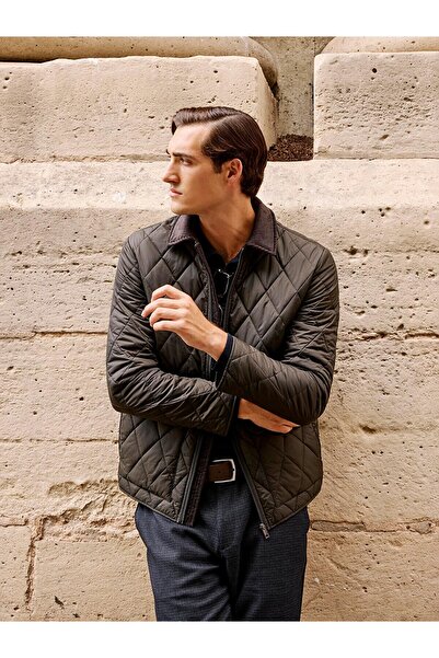 LC Waikiki Nevavm with Difference in Color Southblue Khaki Velvet Collar Men'...