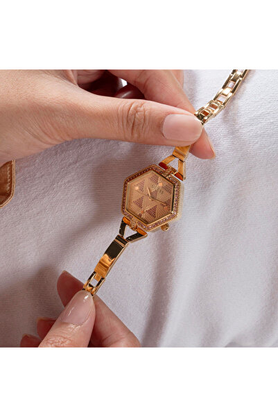 Guess GUGW0680L3 KADIN KOL SAATİ