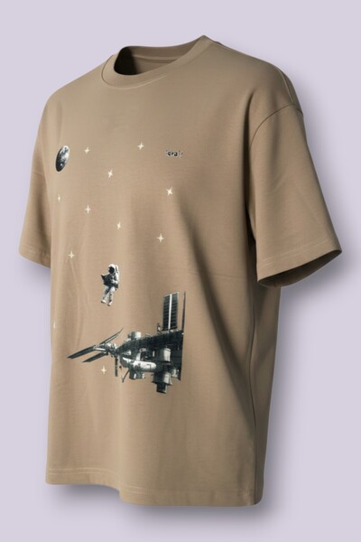 Oversize Tişört Astronot Uzay Baskılı Ribana Yakalı Unisex %100 Pamuk
