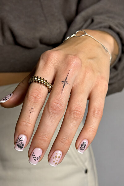 New Obsessions Leoparlı Yapraklı Tırnak Dövmesi - Tırnak Tattoo - Nail Art