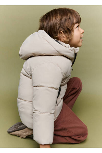 MANGO Baby Kontrast detaylı kapitone anorak