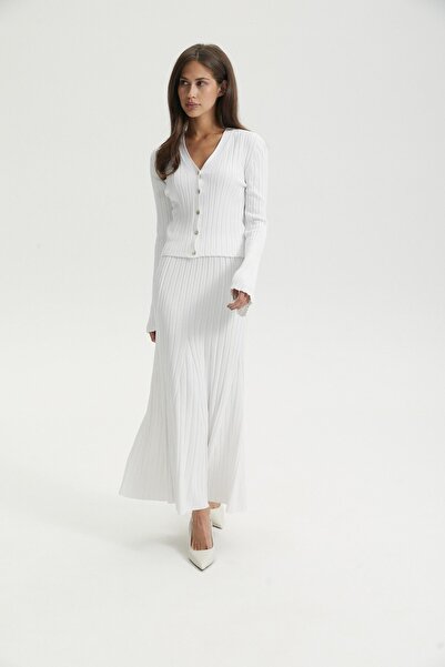 Ferraro White Ribbed Viscose Blended Skirted Knitwear Set