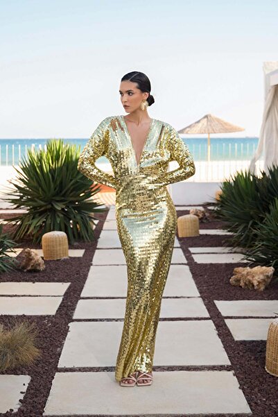 Carmen Gold Uzun Kollu Dekolteli Payetli Abiye Elbise