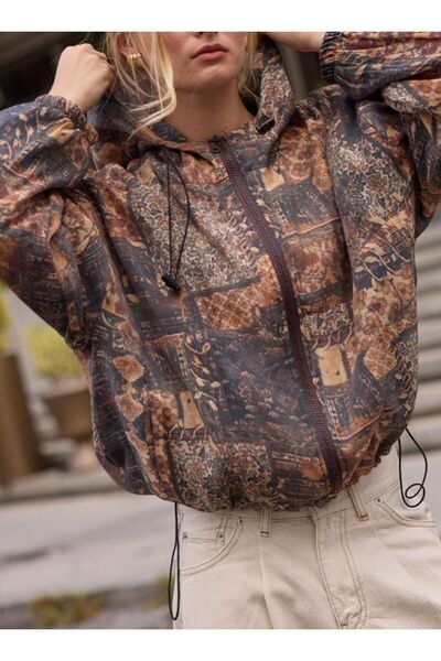 Qualia Butik Women's Hooded Patterned Raincoat