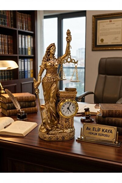 Lexi Bella Hukuk Bürosu MasaÜstü Lüks Polyester Themis Terazili Adalet Tanrıç...