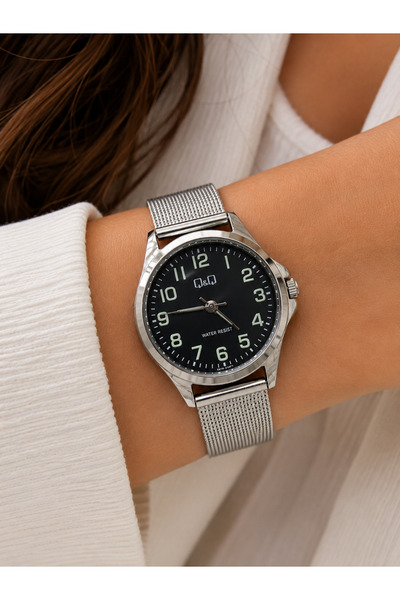 Q&Q Women's Wristwatch Silver Color Mesh Steel Band Casual and Stylish Combin...