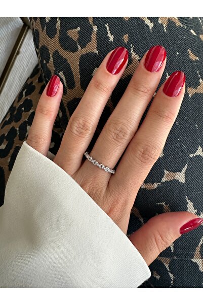 ringbox خاتم سلسلة من الأحجار الصغيرة باللون الفضي