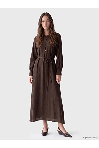 LC Waikiki Timeless Clothing & Timeless Choices Zero Roba Collar Muslin Dress