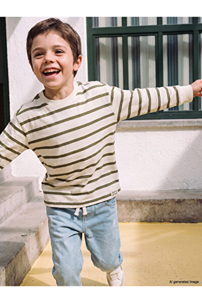LC Waikiki Timeless Clothing & Timeless Choices Zero Roba Collar Striped Boys...