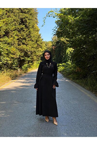 Adriana Broşlu Elbise
