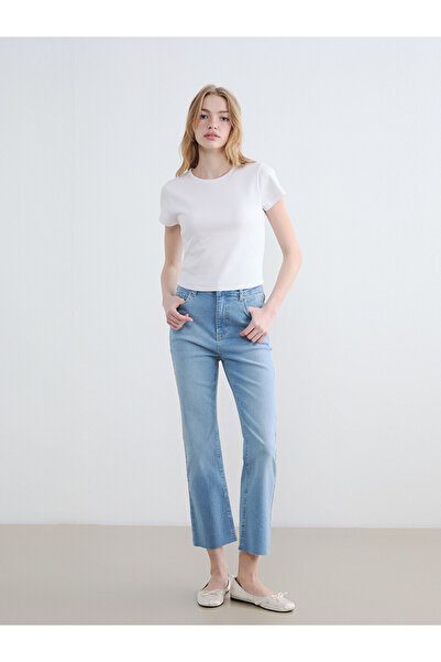 LC Waikiki Alita City Straight Fit Women's Jean Pants with a Difference in Color