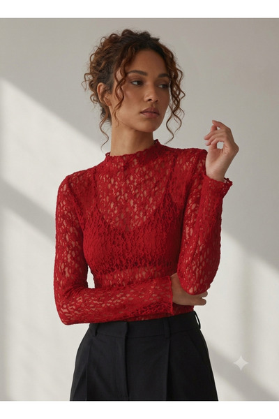 Emina Stil Kadın yarı dik yaka dantelli şık gece bluz uzun kollu modeli ile