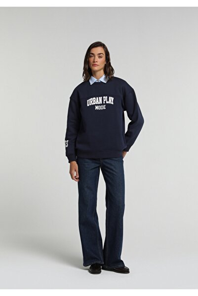 Colin's Regular Fit Yuvarlak Yaka Baskılı Kadın Lacivert Sweatshirt