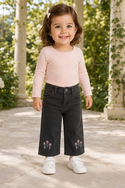 ETEN Girls Embroidered Denim Jeans